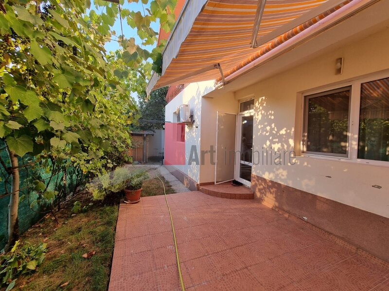 Giulesti, duplex de vanzare 5 camere.