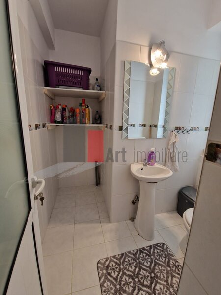 Giulesti, duplex de vanzare 5 camere.