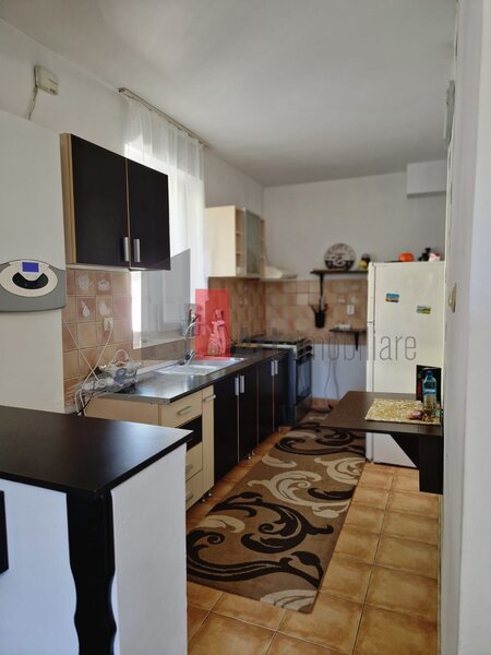 Giulesti, duplex de vanzare 5 camere.