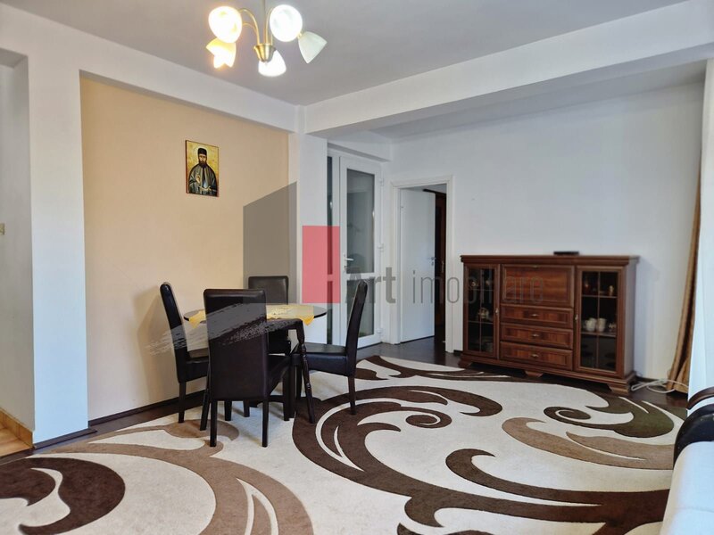 Giulesti, duplex de vanzare 5 camere.